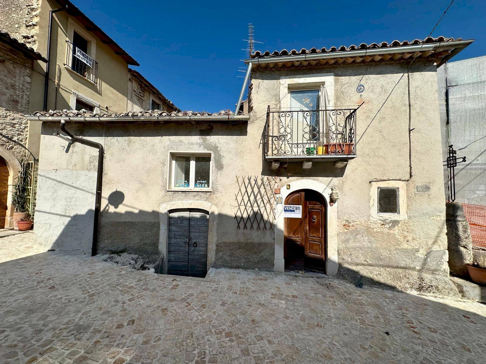 Foto 2 - Semi-detached house Via Colle Aprico
2, Caporciano - photo 2