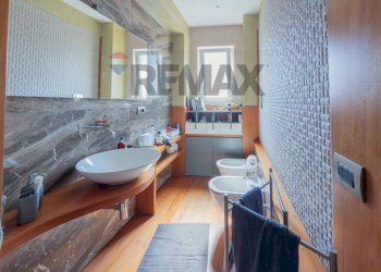 Bagno - Appartamento Viale Strasburgo
 
181, Palermo - foto 11