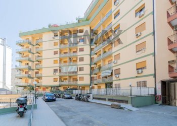Edificio all\'aperto - Appartamento Viale Strasburgo
 
181, Palermo - foto 23