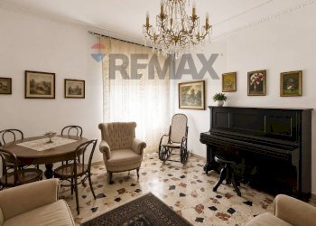 Sala da pranzo - Appartamento via Degli Stabilimenti
11, Trapani - foto 8