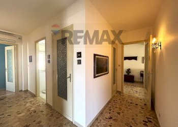 Hall / corridoio - Appartamento via Degli Stabilimenti
11, Trapani - foto 12