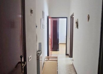 Hall / corridoio - Apartment via Quintino Sella
 
23, Castelvetrano - photo 5