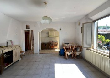 Foto 1 - Independent house Via toscoromagnola
 
1, Cascina - photo 1