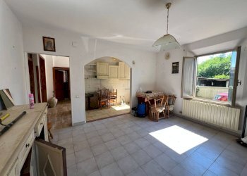 Foto 3 - Independent house Via toscoromagnola
 
1, Cascina - photo 3