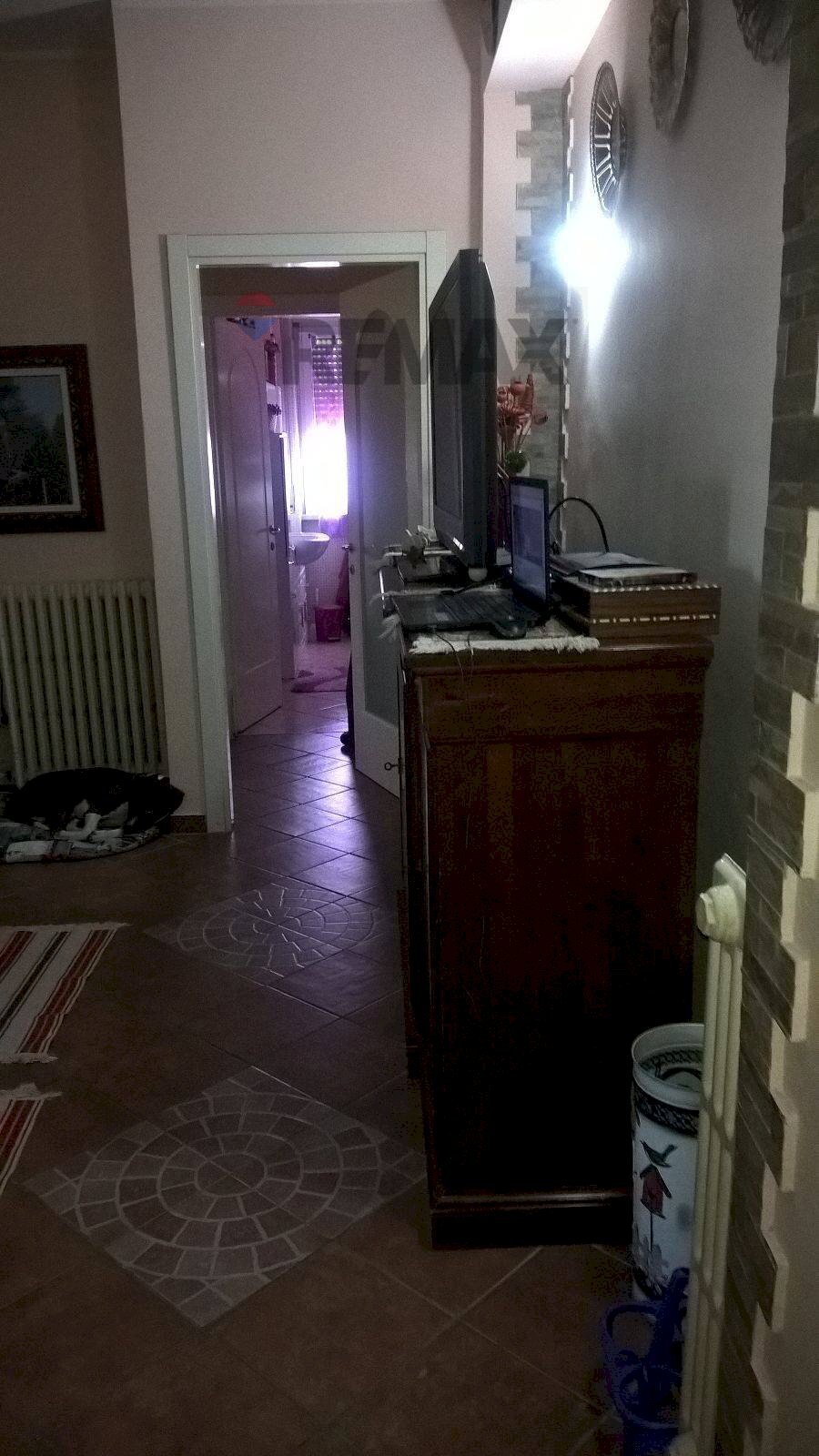 Hall / corridoio - Bilocale via cavour
58, Sant'Angelo Lodigiano - foto 2