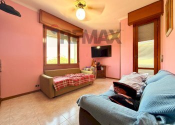Soggiorno - Two-room apartment Via Eugenio Curiel
 
2, San Giuliano Milanese - photo 1
