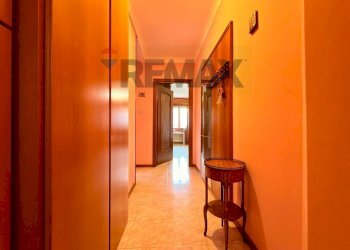 Hall / corridoio - Two-room apartment Via Eugenio Curiel
 
2, San Giuliano Milanese - photo 4
