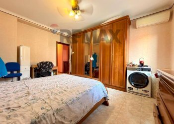 Camera / camera da letto - Two-room apartment Via Eugenio Curiel
 
2, San Giuliano Milanese - photo 8