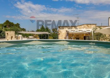 Piscina - Baita Strada Gianfelice 52/ Str. Monticelli
 
72, Martina Franca - foto 14