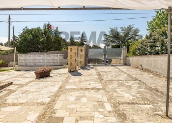 Terrazza - Baita Strada Gianfelice 52/ Str. Monticelli
 
72, Martina Franca - foto 17
