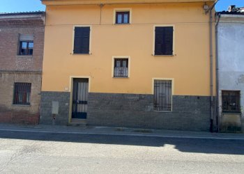 Foto 2 - Casa semi indipendente Via Cortiglione
 
11, Incisa Scapaccino - foto 2