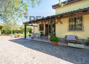 Terrazza - Villa S.V. Ponte Brandinu Funtana Niedda Tanighedda tr. 2
 
28, Sassari - foto 11