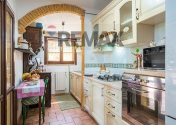 Cucina - Villa S.V. Ponte Brandinu Funtana Niedda Tanighedda tr. 2
 
28, Sassari - foto 37