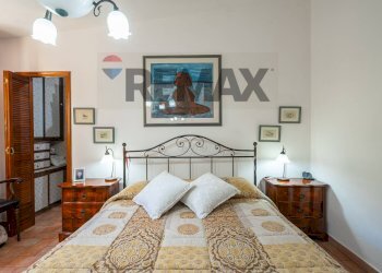 Camera / camera da letto - Villa S.V. Ponte Brandinu Funtana Niedda Tanighedda tr. 2
 
28, Sassari - foto 56