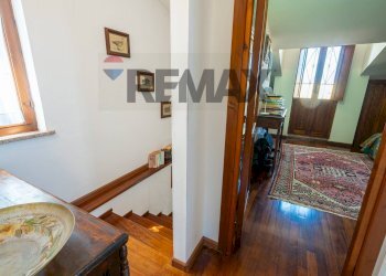 Hall / corridoio - Villa S.V. Ponte Brandinu Funtana Niedda Tanighedda tr. 2
 
28, Sassari - foto 71