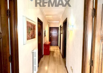 Hall / corridoio - Three-room apartment Sassari - photo 18