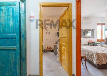 Hall / corridoio - Four-room apartment Via XX settembre
 
167, Alghero - photo 64