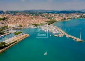 Foto 16 - Villa VIA GUIDO ZADEI, Desenzano del Garda - foto 16