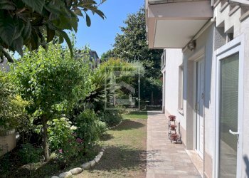 Foto 3 - Villa VIA GUIDO ZADEI, Desenzano del Garda - foto 3