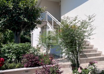 Foto 1 - Villa VIA GUIDO ZADEI, Desenzano del Garda - foto 1