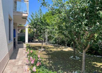 Foto 19 - Villa VIA GUIDO ZADEI, Desenzano del Garda - photo 19