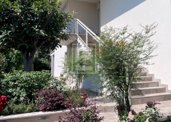 Foto 23 - Villa VIA GUIDO ZADEI, Desenzano del Garda - photo 23