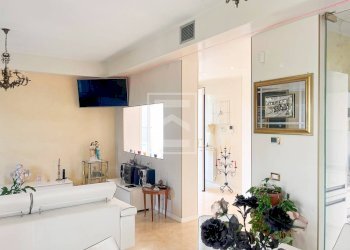 Foto 39 - Villa VIA GUIDO ZADEI, Desenzano del Garda - photo 39