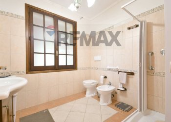 Bagno - Four-room apartment VIA DELLE AZALEE
 
22, Quartu Sant'Elena - photo 18
