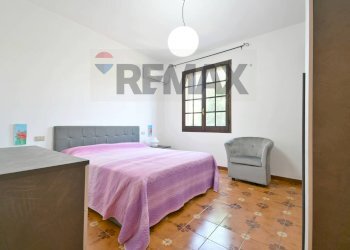 Camera / camera da letto - Four-room apartment VIA DELLE AZALEE
 
22, Quartu Sant'Elena - photo 21
