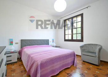 Camera / camera da letto - Four-room apartment VIA DELLE AZALEE
 
22, Quartu Sant'Elena - photo 22