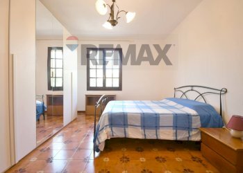 Camera / camera da letto - Four-room apartment VIA DELLE AZALEE
 
22, Quartu Sant'Elena - photo 29