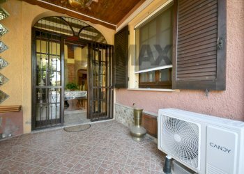 Terrazza - Four-room apartment VIA DELLE AZALEE
 
22, Quartu Sant'Elena - photo 35