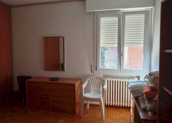 Camera da letto - Four-room apartment via Cristoforo Colombo, Carpi - photo 11