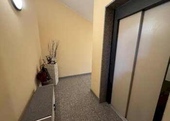 Interno palazzo - Quadrilocale via Don Boschetti, Cava Manara - foto 40