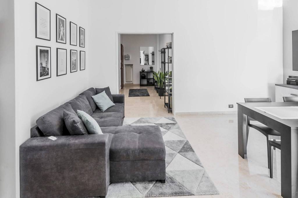 Salone - Three-room apartment via Monte Nero, Genova (neighborhood Marassi) - photo 1