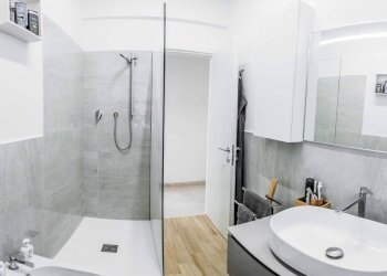 Bagno - Trilocale via Monte Nero, Genova (zona Marassi) - foto 5