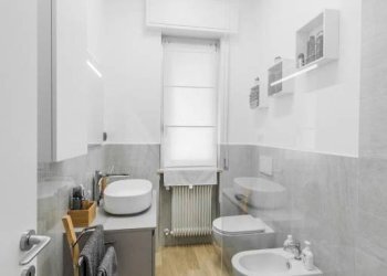 Bagno - Three-room apartment via Monte Nero, Genova (neighborhood Marassi) - photo 6