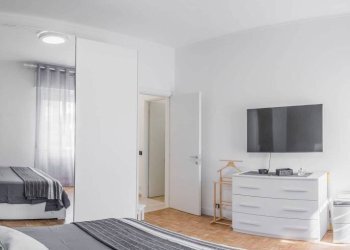 Camera da letto - Trilocale via Monte Nero, Genova (zona Marassi) - foto 11