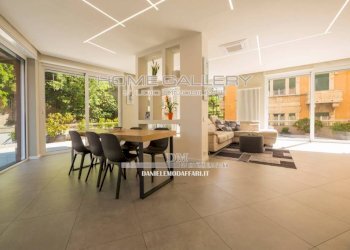 Salone - Appartamento via Giuseppe Fasce, Genova (zona Albaro) - foto 1