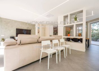 Salone - Appartamento via Giuseppe Fasce, Genova (zona Albaro) - foto 9
