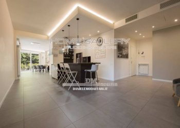 Cucina - Appartamento via Giuseppe Fasce, Genova (zona Albaro) - foto 11