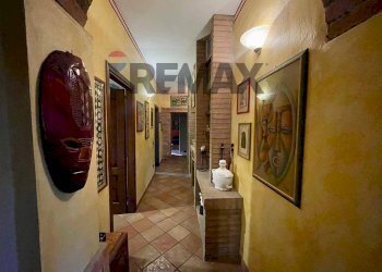 Hall / corridoio - Rustic Località Torricelle
 
247, Rosignano Marittimo - photo 14