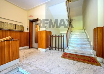 Ricezione / Lobby - Four-room apartment Viale degli Avvalorati
42, Livorno - photo 5