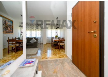 Sala da pranzo - Four-room apartment Viale degli Avvalorati
42, Livorno - photo 7