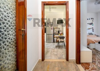 Hall / corridoio - Four-room apartment Viale degli Avvalorati
42, Livorno - photo 30