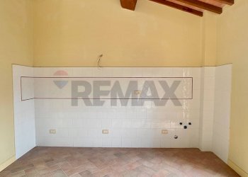 Stanza vuota - Trilocale via gramugnana
 
24, Casciana Terme Lari - foto 4