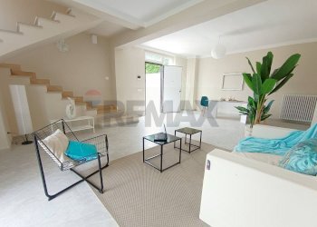 Soggiorno - Casa semi indipendente via di collinet
 
69, Livorno - foto 6