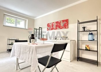 Sala da pranzo - Casa semi indipendente via di collinet
 
69, Livorno - foto 10