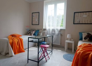 Camera / camera da letto - Casa semi indipendente via di collinet
 
69, Livorno - foto 18