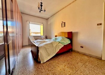 Camera da letto - Trilocale via Sampiero di Bastelica, Roma (zona Pigneto) - foto 15